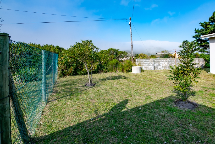 2 Bedroom Property for Sale in Pringle Bay Western Cape
